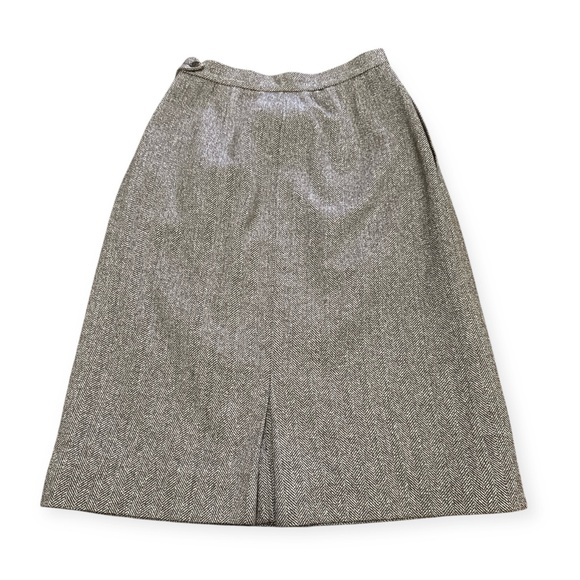 1970’s A Line Brown Herringbone Print Wool Skirt with Pockets, Lined, SMALL, 26” - Picture 4 of 8